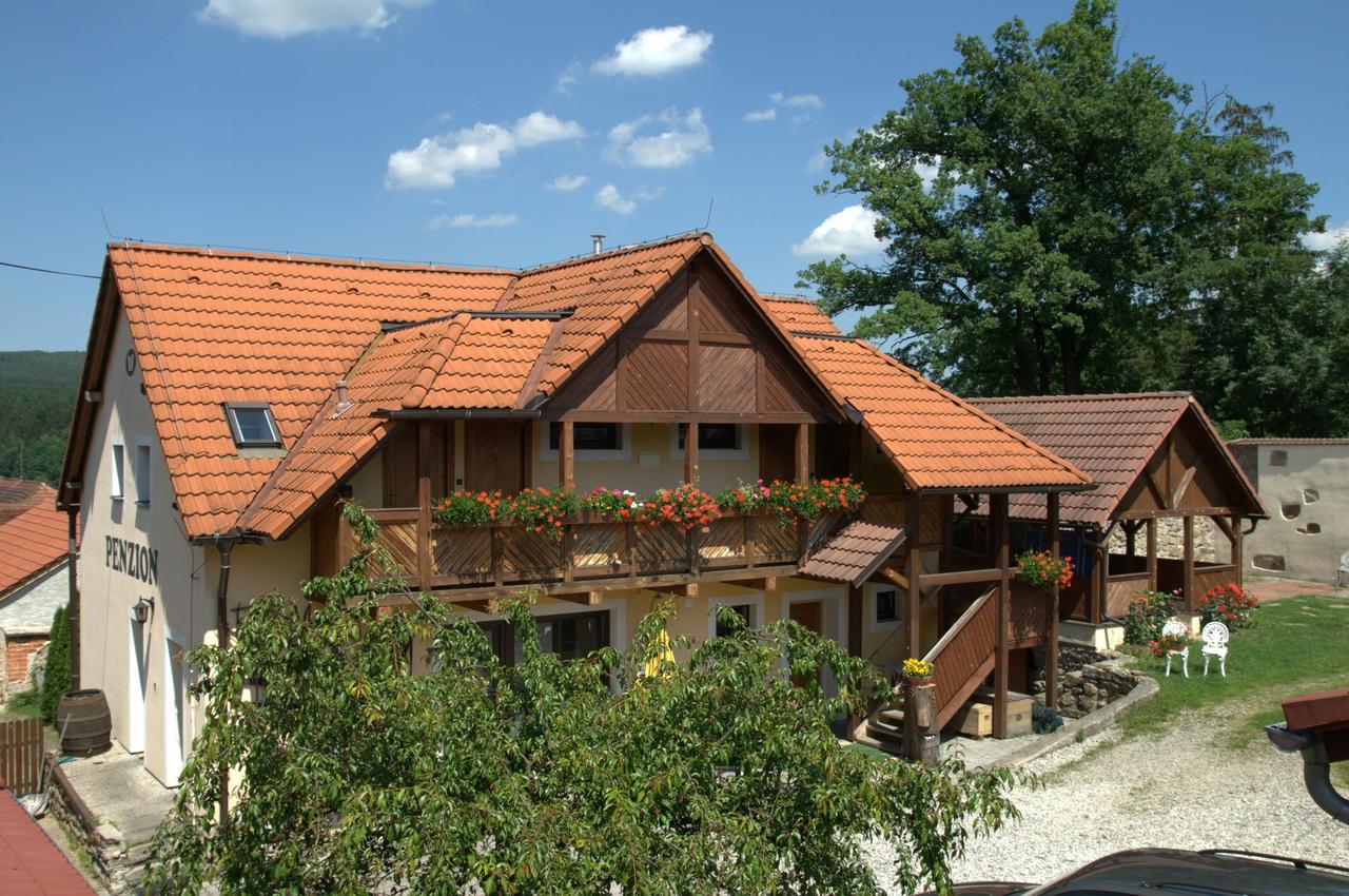 Penzion U Candru Vyšší Brod Esterno foto